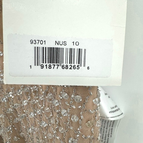 Mac Duggal Plunging V-Neck A-Line Maxi Dress Natural Size 10 NWT - Picture 10 of 12